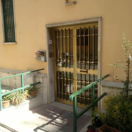 Oda ve Kahvaltı J&b 4*