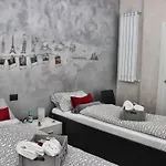 J&b Bed and breakfast 4*