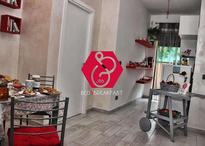 Bed & Breakfast J&b 4*