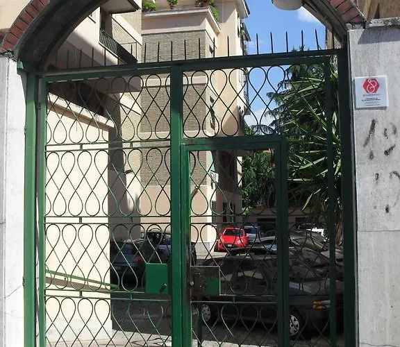 J&b Bed & Breakfast Řím